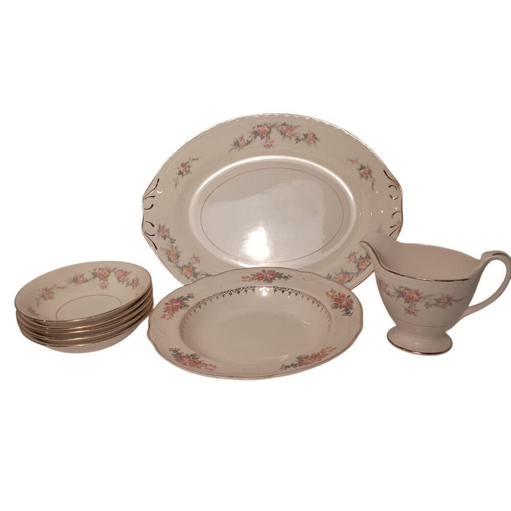 Lot of 8 Homer Laughlin China 7 Eggshell Georgia & 1 Soup Bowl Roses Vintage